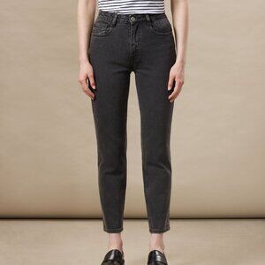 Frank And Oak The Stevie Tapered Jean in Washed Black Size 2828